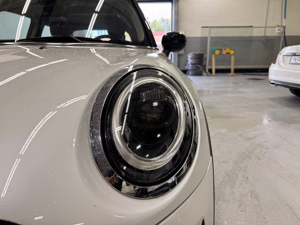 Certified Used 2024 Nanuq White Metallic MINI  image 9