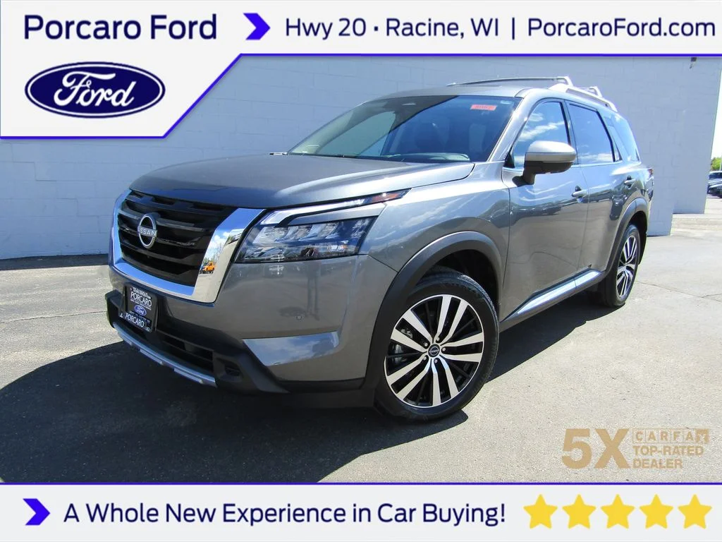2025 Nissan Pathfinder Platinum 4WD's photo