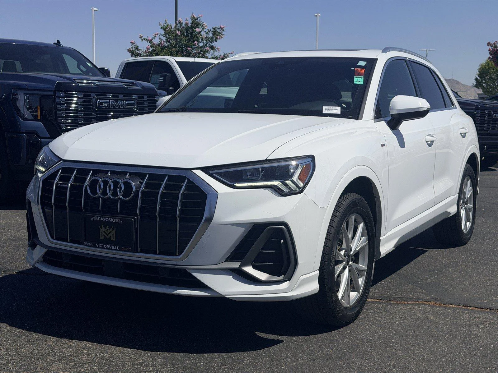 Used 2023  Audi S line Premium image 3