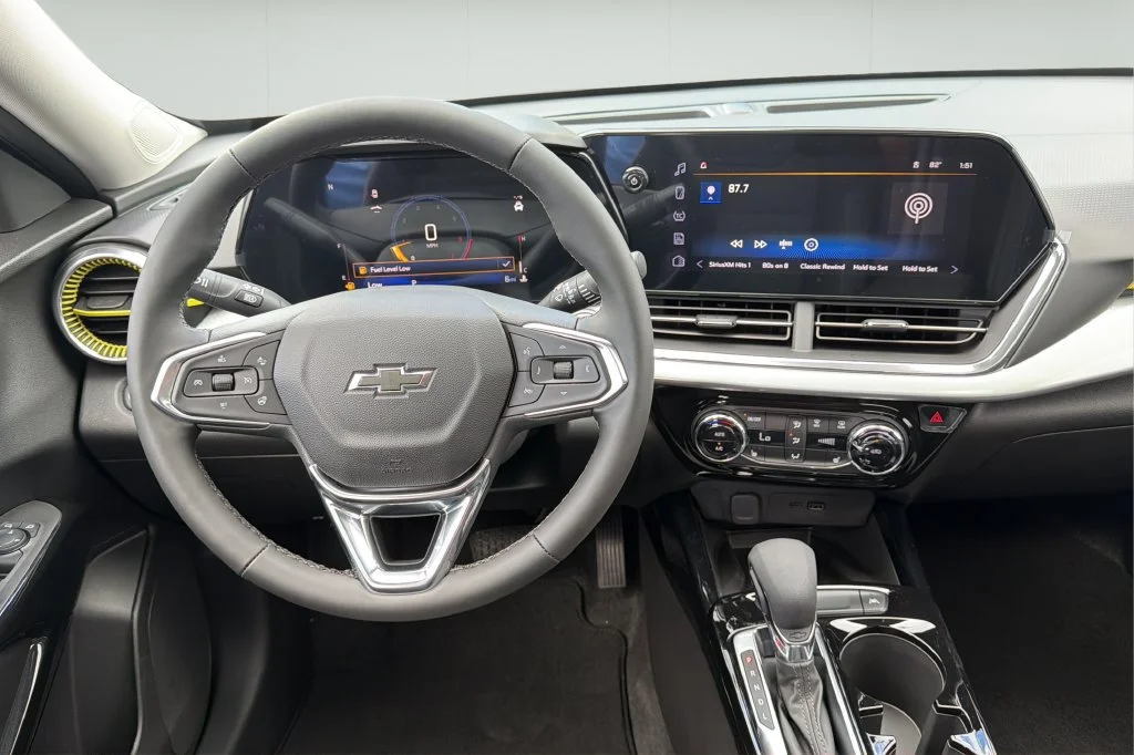 New 2026 Summit White Chevrolet LT image 21