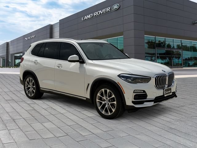 Used 2020 White BMW sDrive40i image 7