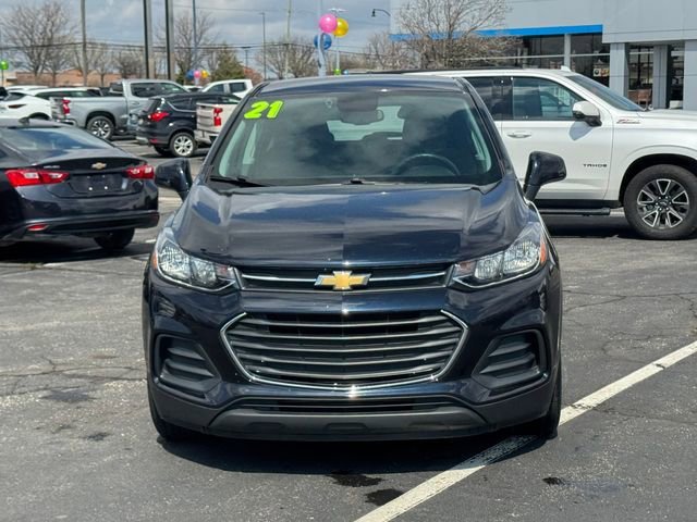 Used 2021 Chevrolet Trax LS with VIN KL7CJKSB7MB323778 for sale in Woodhaven, MI