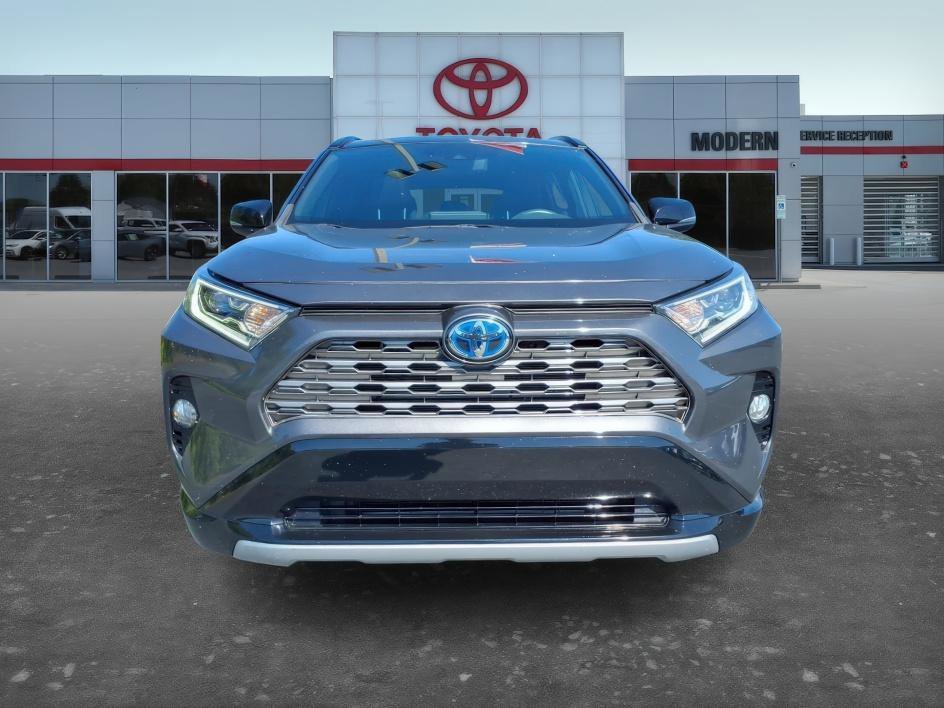 Used 2021 Magnetic Gray Metallic/Midnight Black Metallic Toyota Hybrid XSE image 9