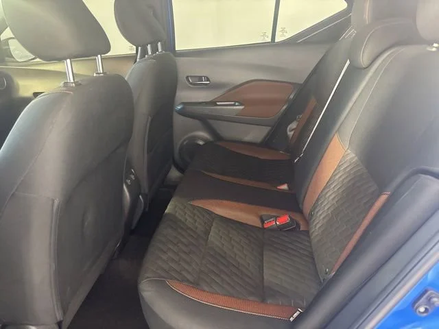 Used 2022  Nissan SR image 15