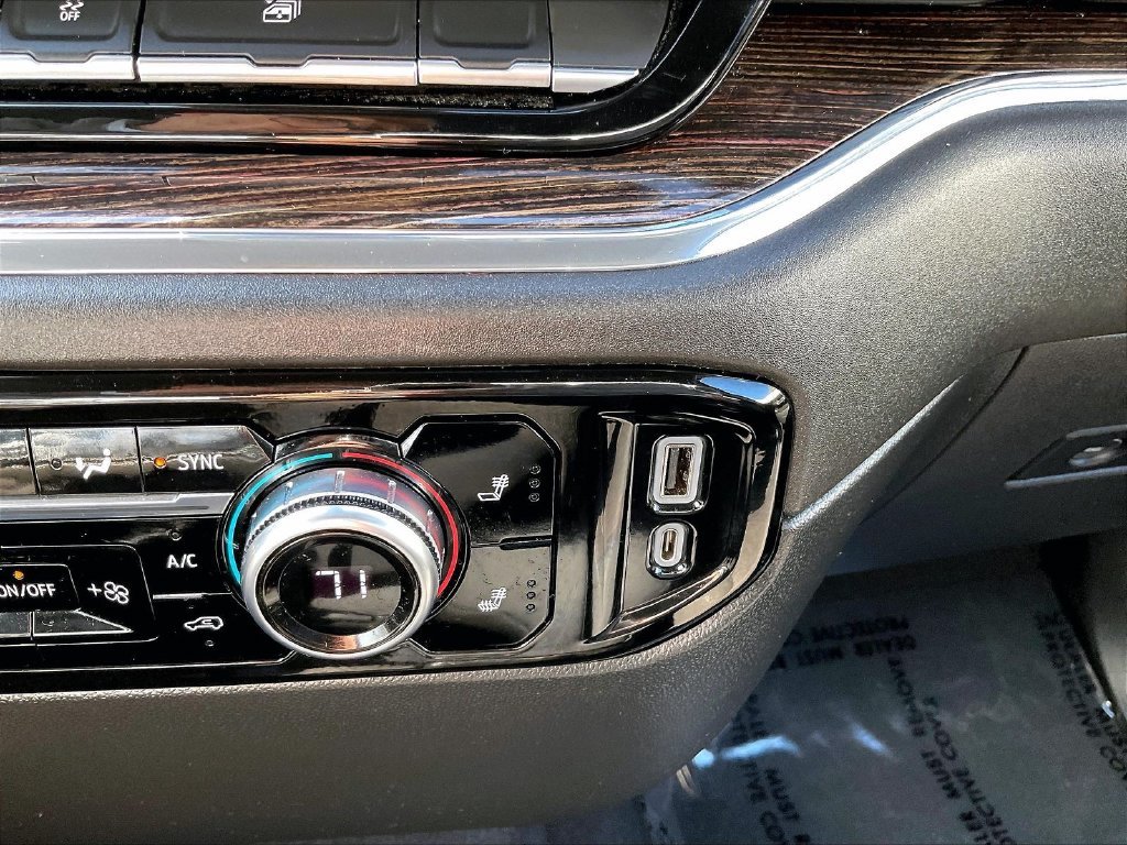 Used 2023 Sterling Metallic GMC Elevation image 26