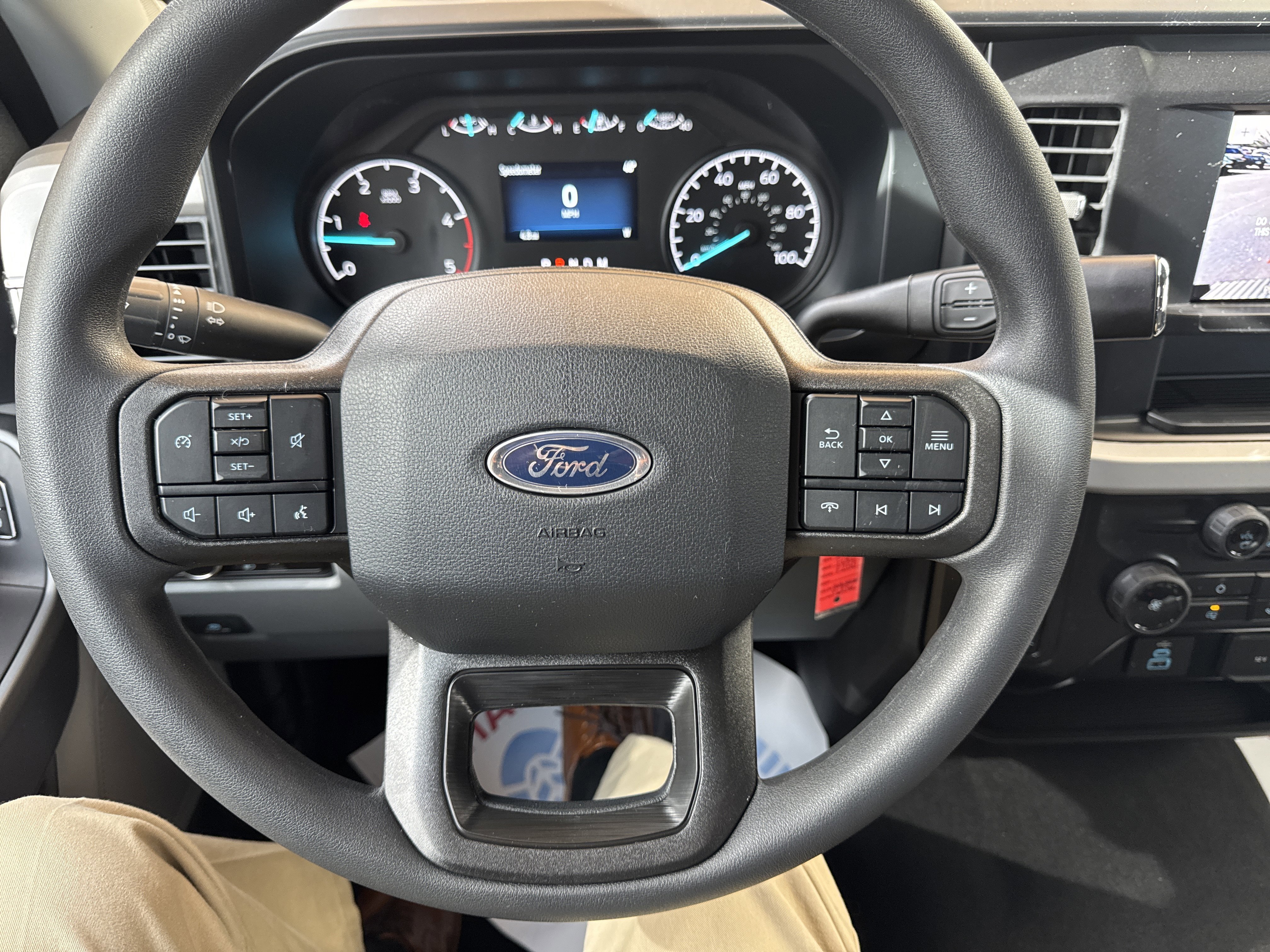 2026 Ford F-250 Super Duty XL - Photo 27