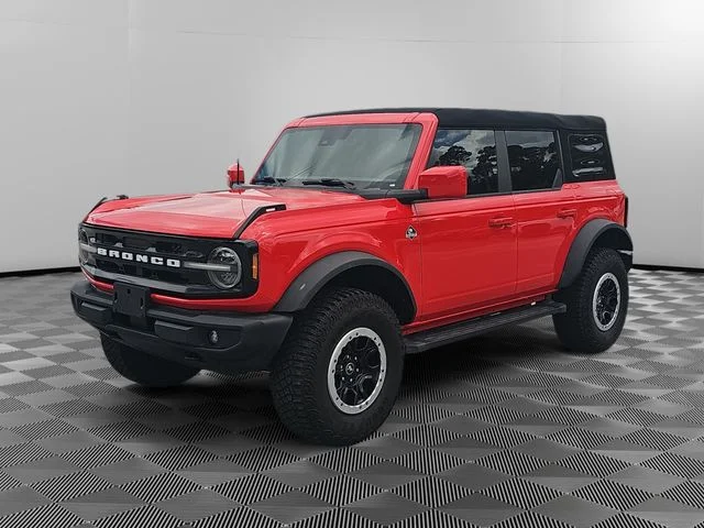 2023 Ford Bronco Outer Banks