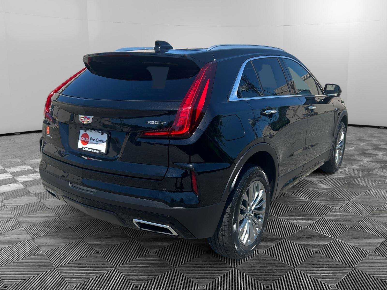 Used 2025 Stellar Black Metallic Cadillac AWD Premium Luxury image 5