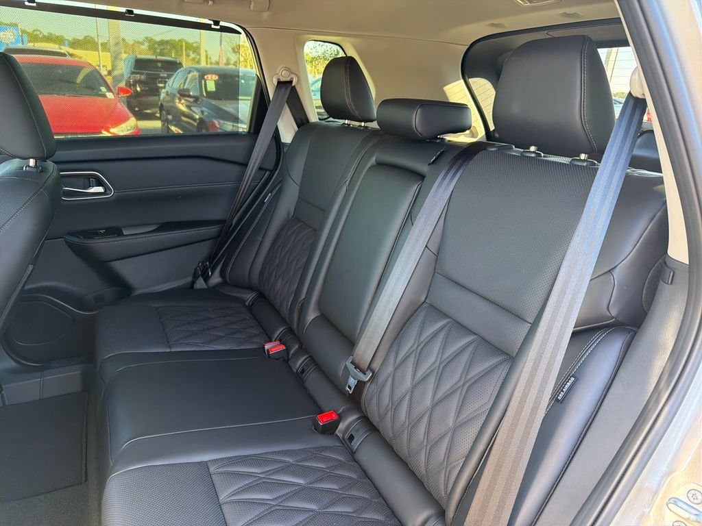 New 2026 Nissan Rogue Platinum 4D Sport Utility