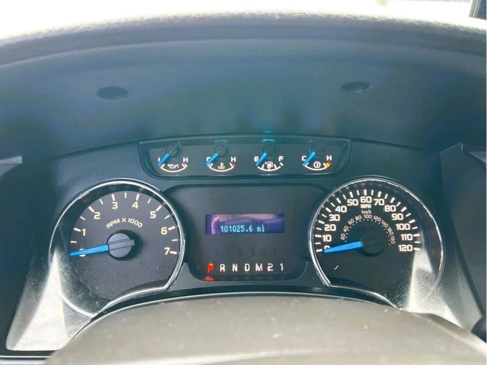 Used 2013 Oxford White Ford XLT image 9