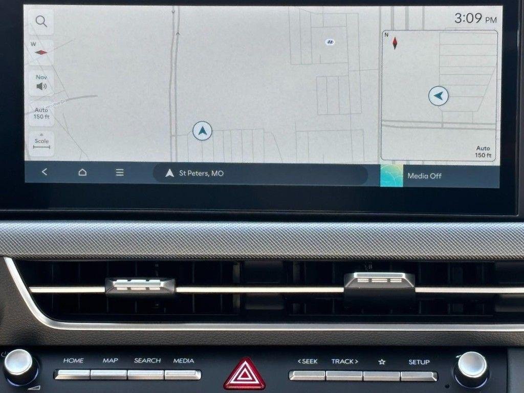 2025 Hyundai Sonata SEL - Photo 8