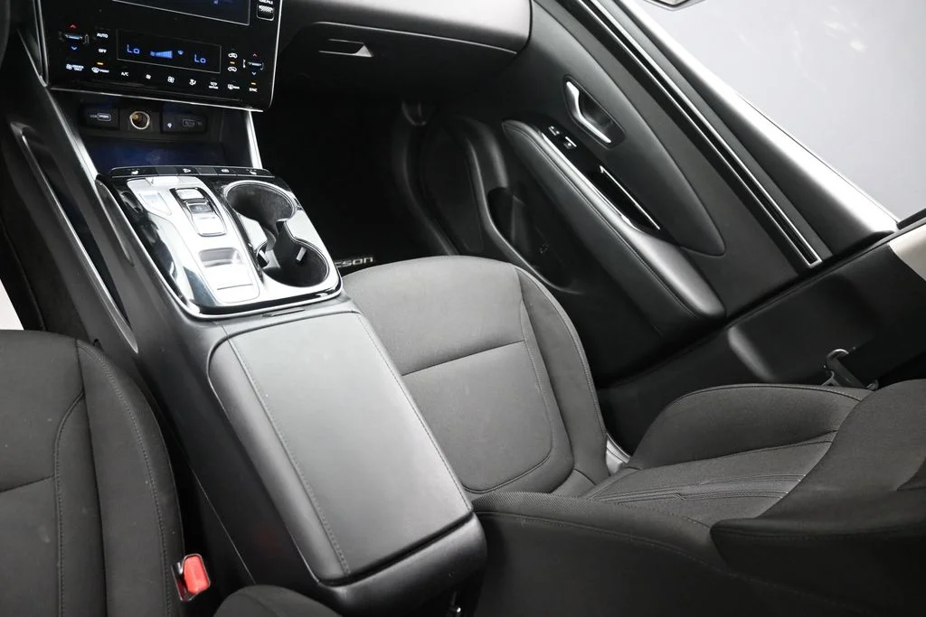 Used 2022 Gray Hyundai SEL Convenience image 15
