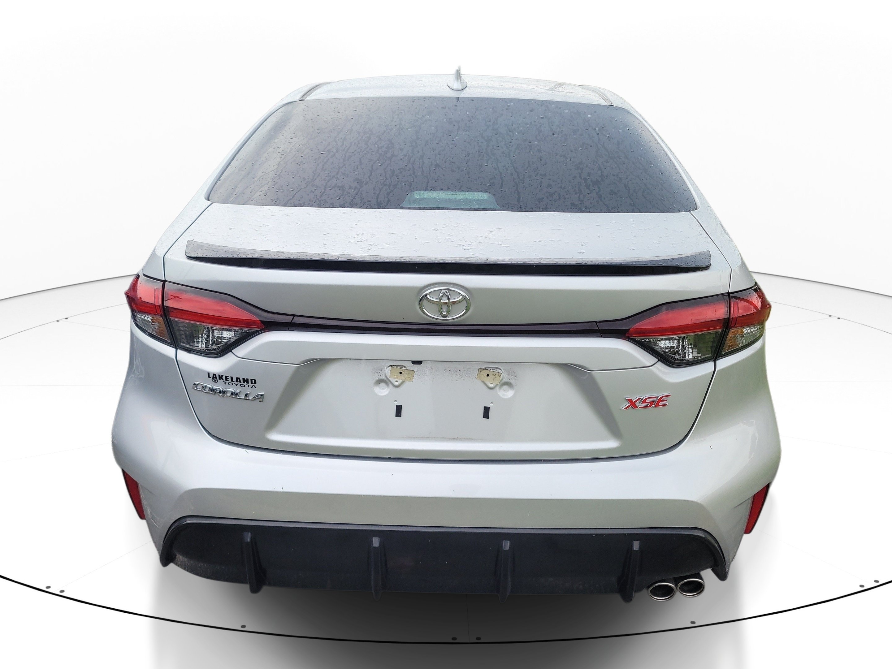 Used 2025 Classic Silver Metallic Toyota XSE image 5