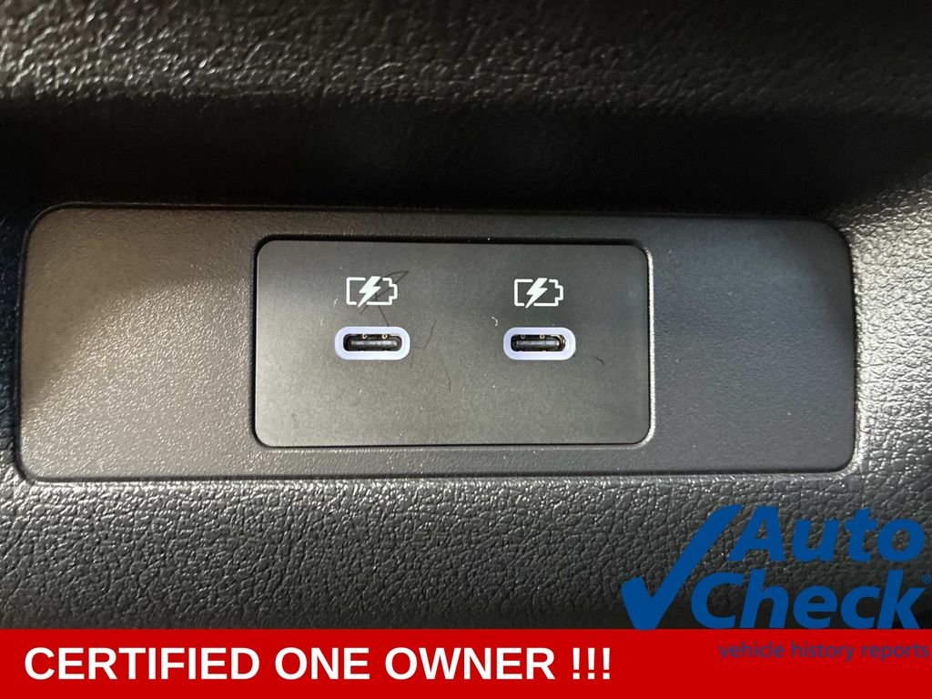 Used 2025 White Nissan SV image 17
