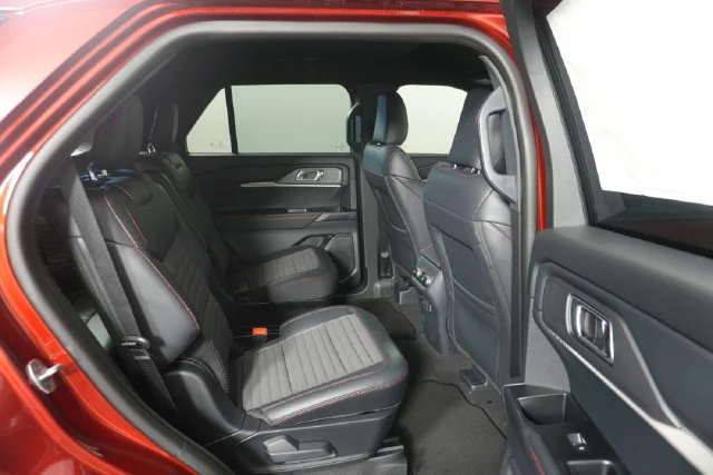 New 2026 Ruby Red Metallic Tinted Clearcoat Ford King Ranch® image 27