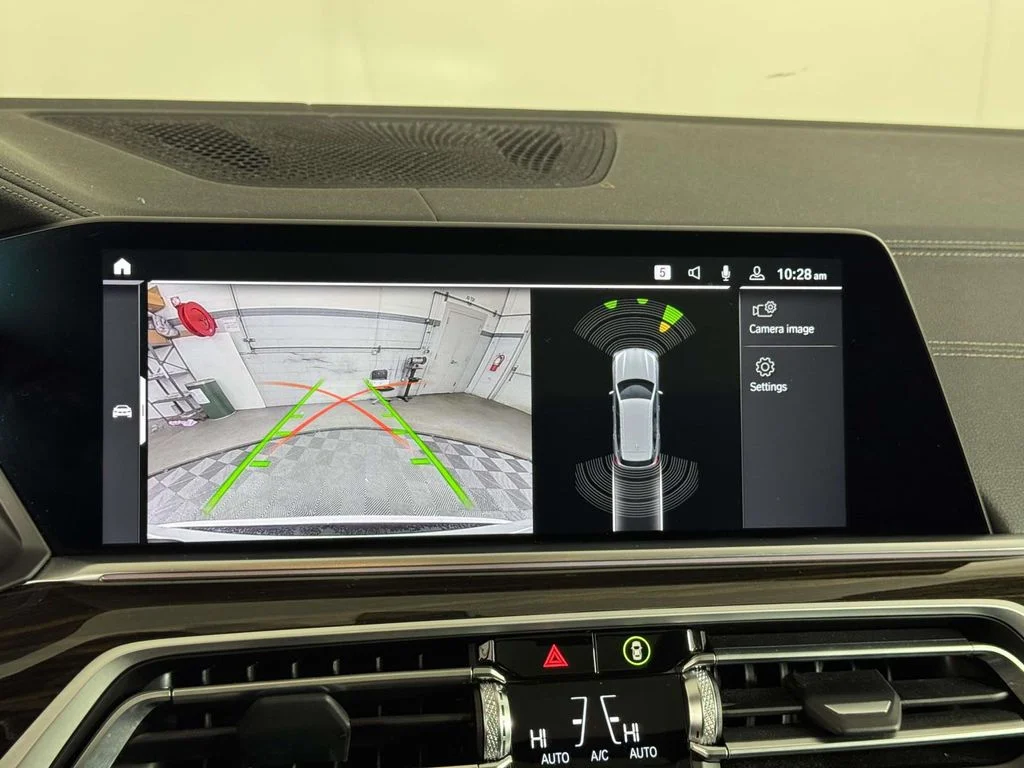 Certified Used 2023 White BMW xDrive40i image 26