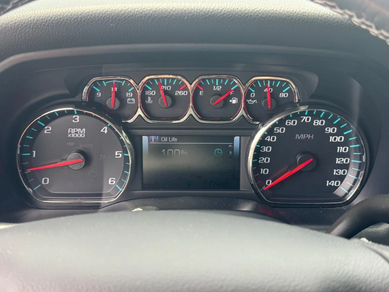Used 2018 Graphite Metallic Chevrolet LT image 19