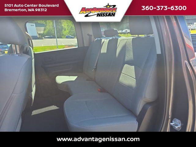 Used 2019 Granite Crystal Metallic Clearcoat Ram Express image 13
