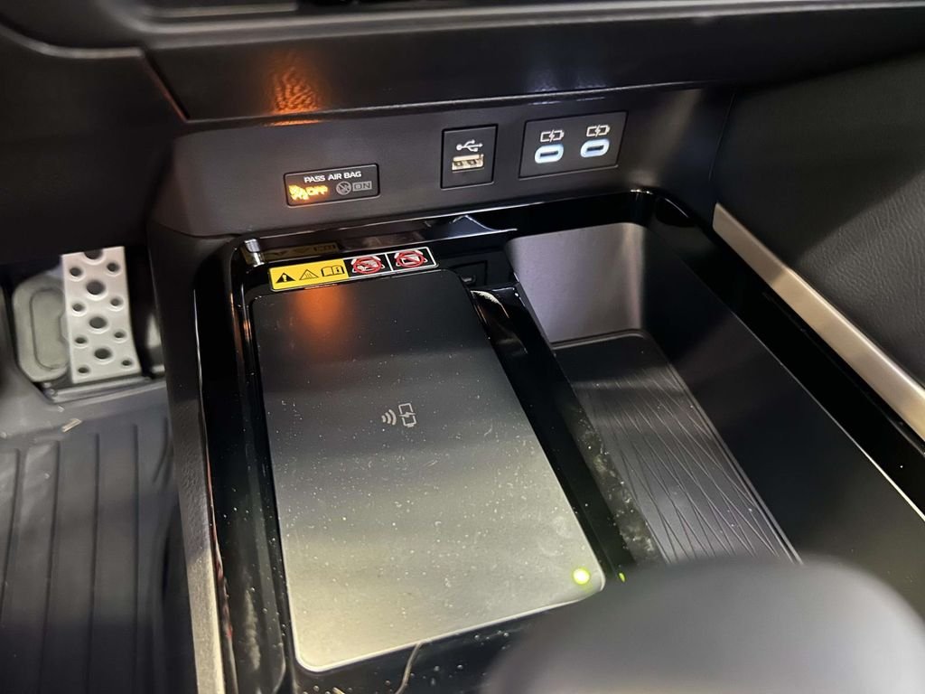 Used 2026  Toyota XSE image 23