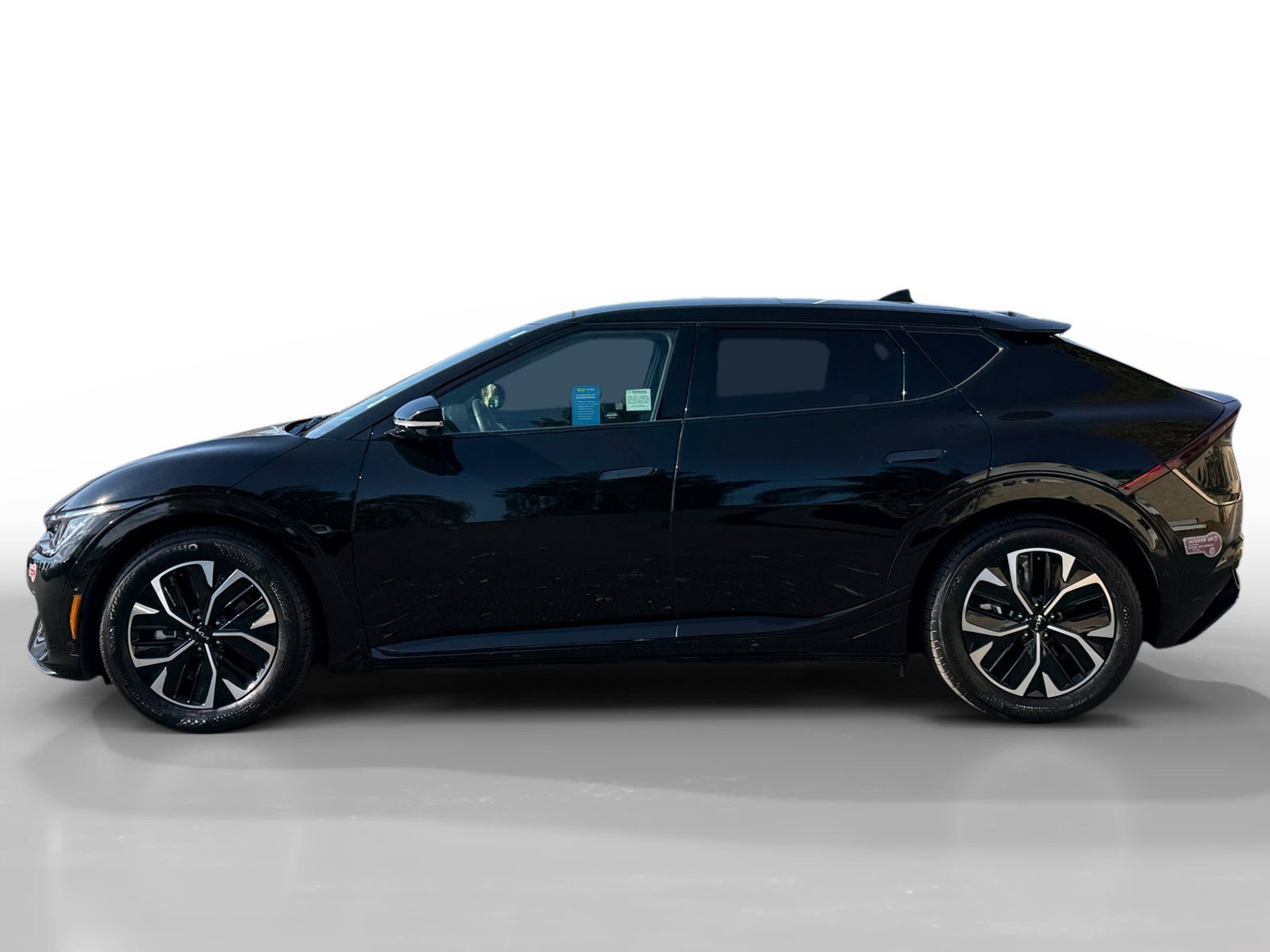 Used 2023 Aurora Black Kia GT-Line image 2