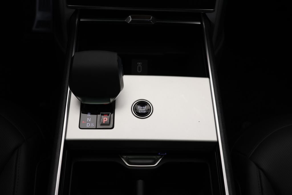 2026 Land Rover Range Rover SE - Photo 21