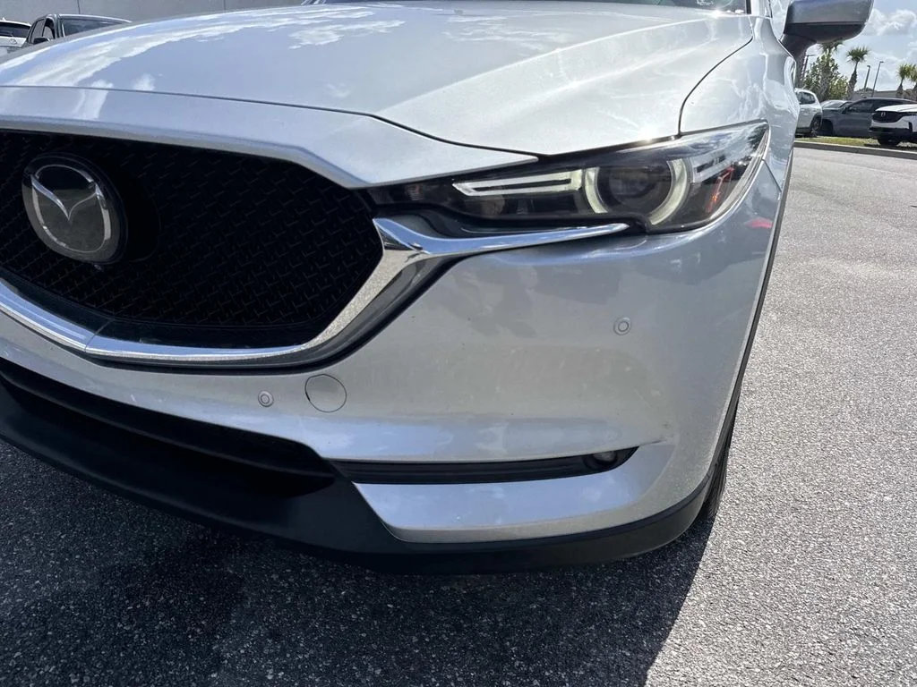 Used 2019 Silver Mazda Signature image 10