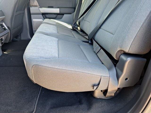 New 2026 Carbonized Gray Metallic Ford F-250® XLT image 23