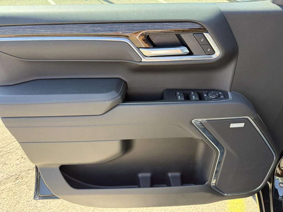 Used 2026 Black GMC Elevation image 11