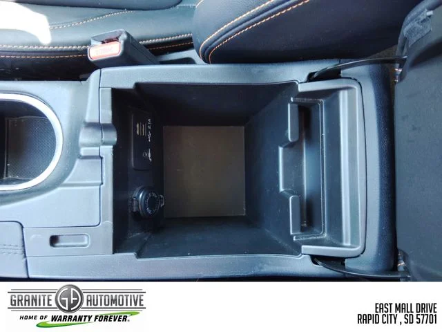 Used 2019 Gray Subaru 2.0i Limited image 27