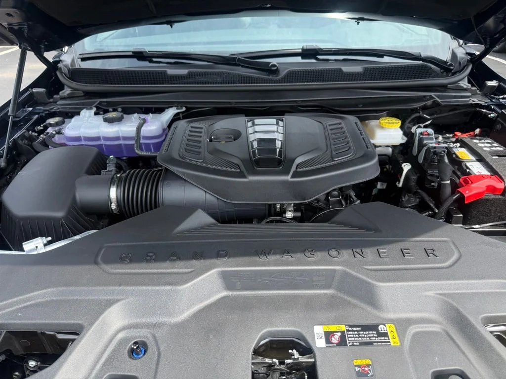 New 2026 Fathom Blue Pearlcoat Jeep Upland image 69