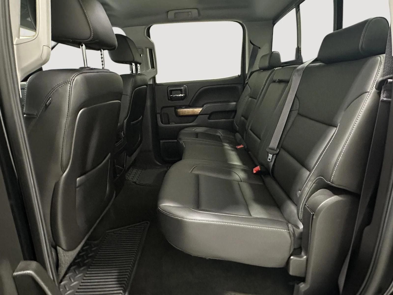Used 2015 BLACK Chevrolet LTZ image 19