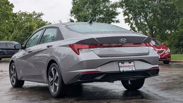 Certified Used 2023 Silver Hyundai SEL image 5