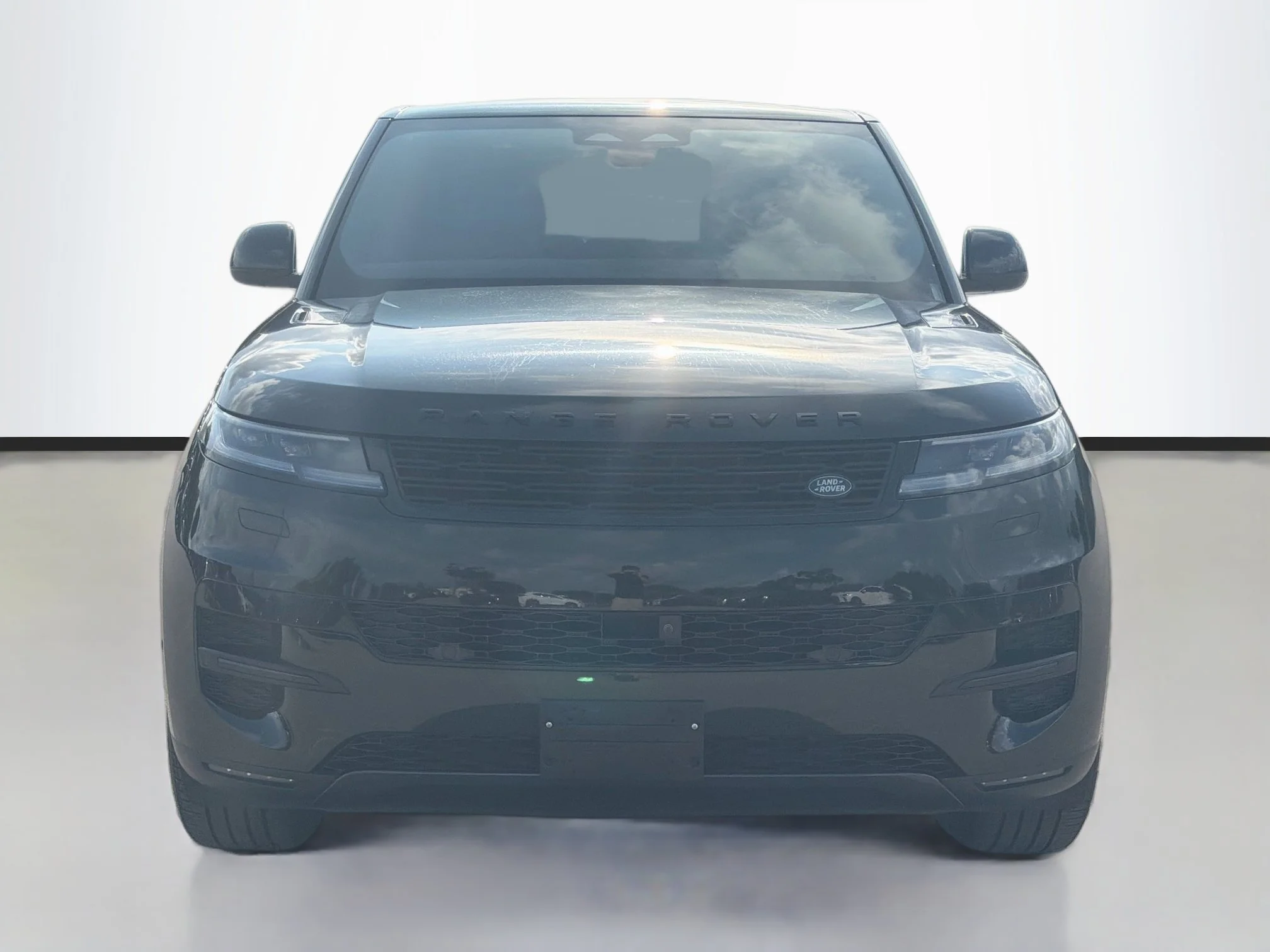 Used 2025 Santorini Black Metallic Land Rover SE image 8
