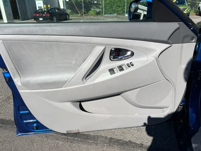 Used 2011 Blue Ribbon Metallic Toyota LE image 16
