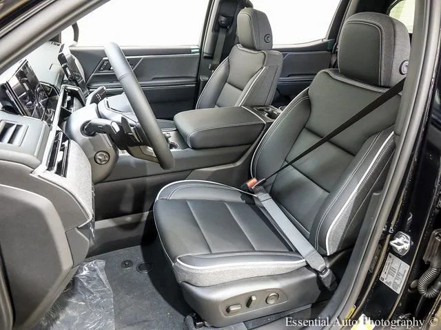 New 2026 Onyx Black GMC Elevation Extended Range image 9