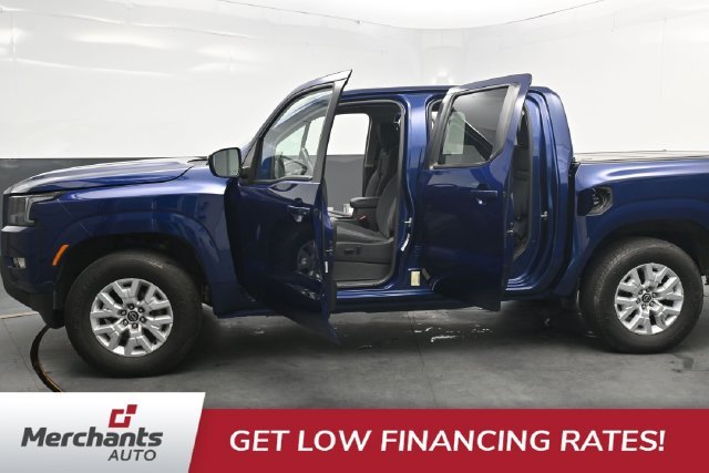 Used 2022 Blue Nissan SV image 58