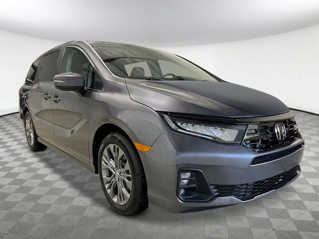New 2026 Modern Steel Metallic Honda Touring image 9