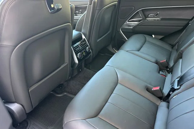 New 2026 Fuji White Land Rover SE image 11