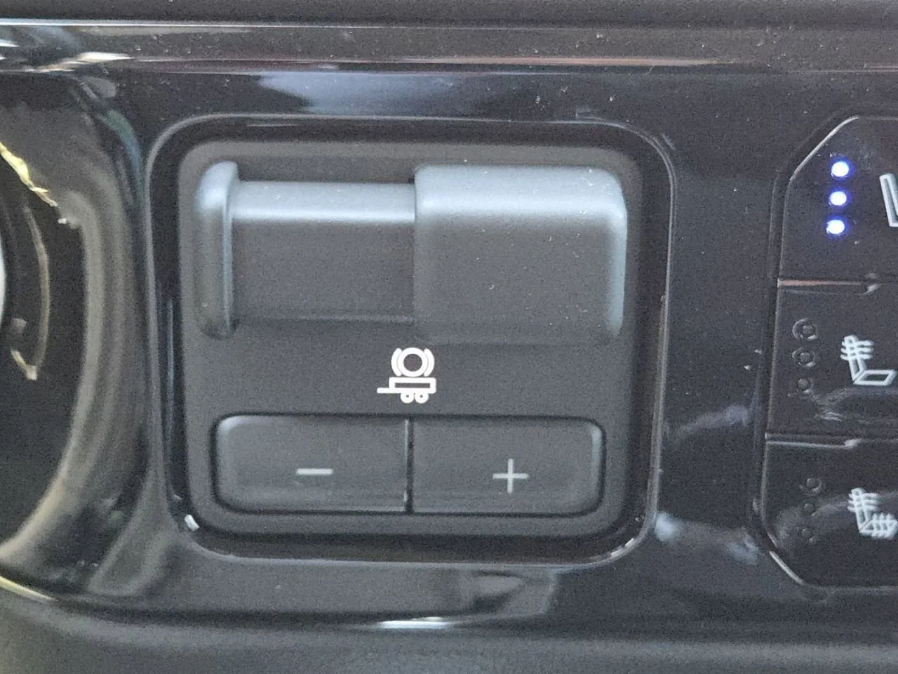 2026 GMC Sierra 2500HD SLT - Photo 14