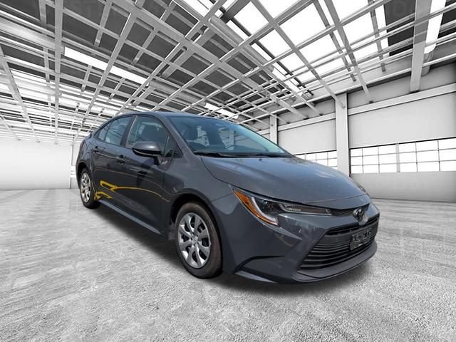 Certified Used 2024  Toyota LE image 1