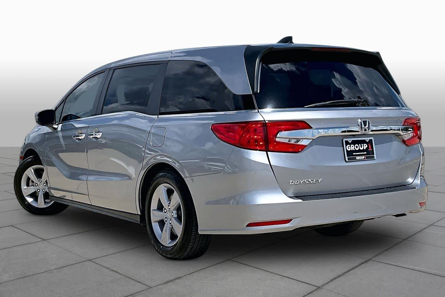 Used 2019 Lunar Silver Metallic Honda EX-L image 12