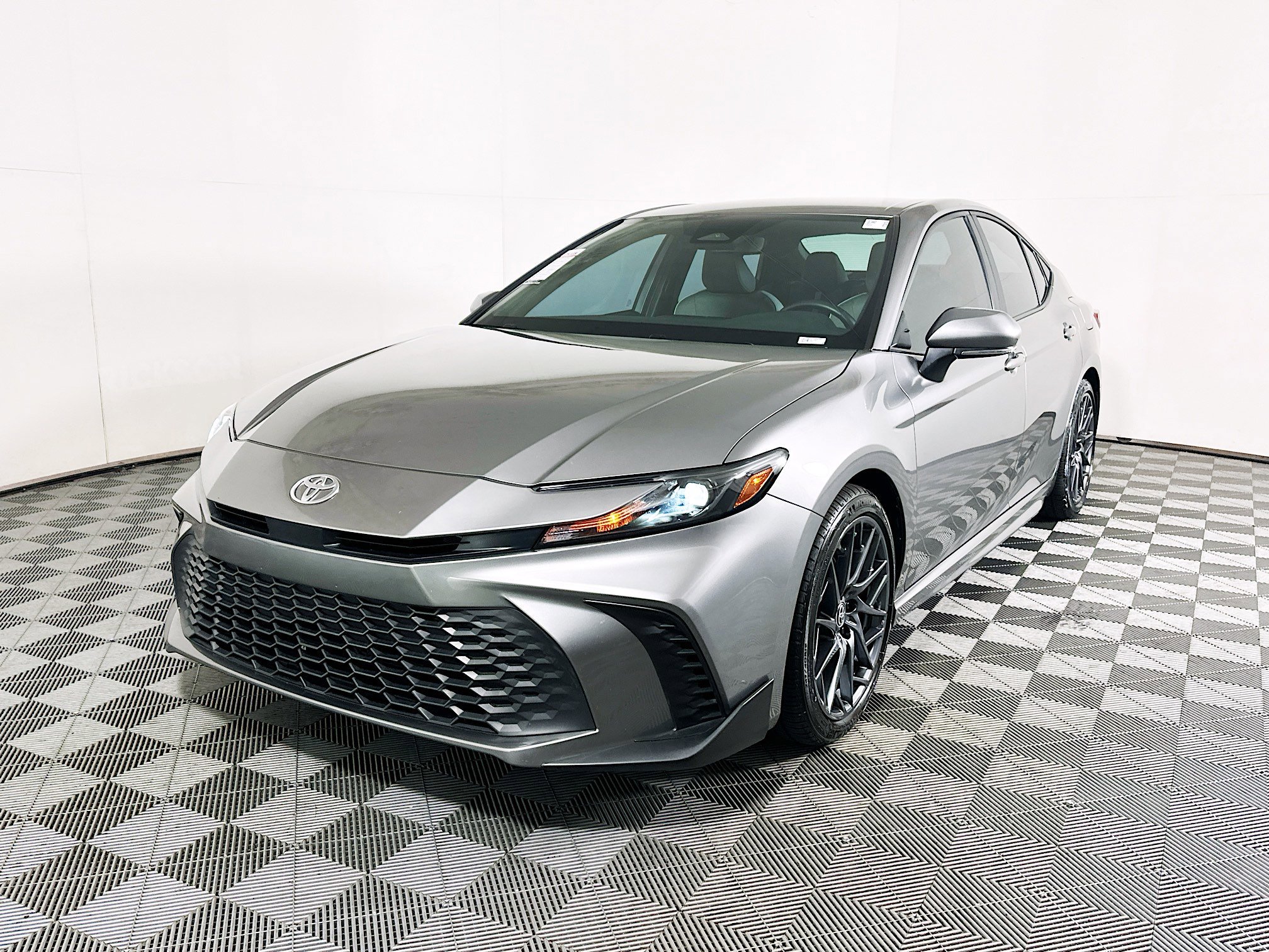 Used 2025 Heavy Metal Toyota SE image 7