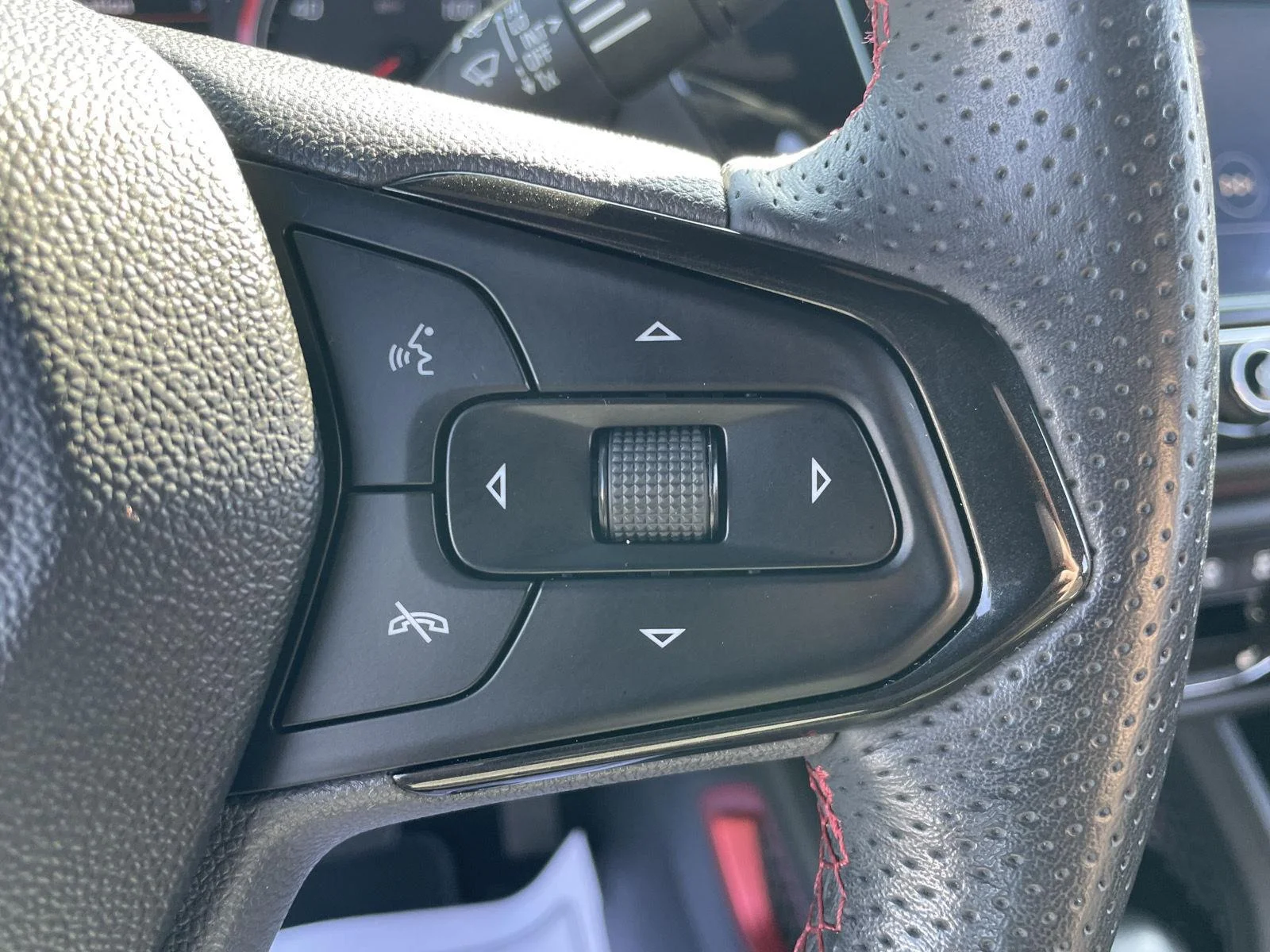 Used 2023 Crimson Metallic Chevrolet RS image 18