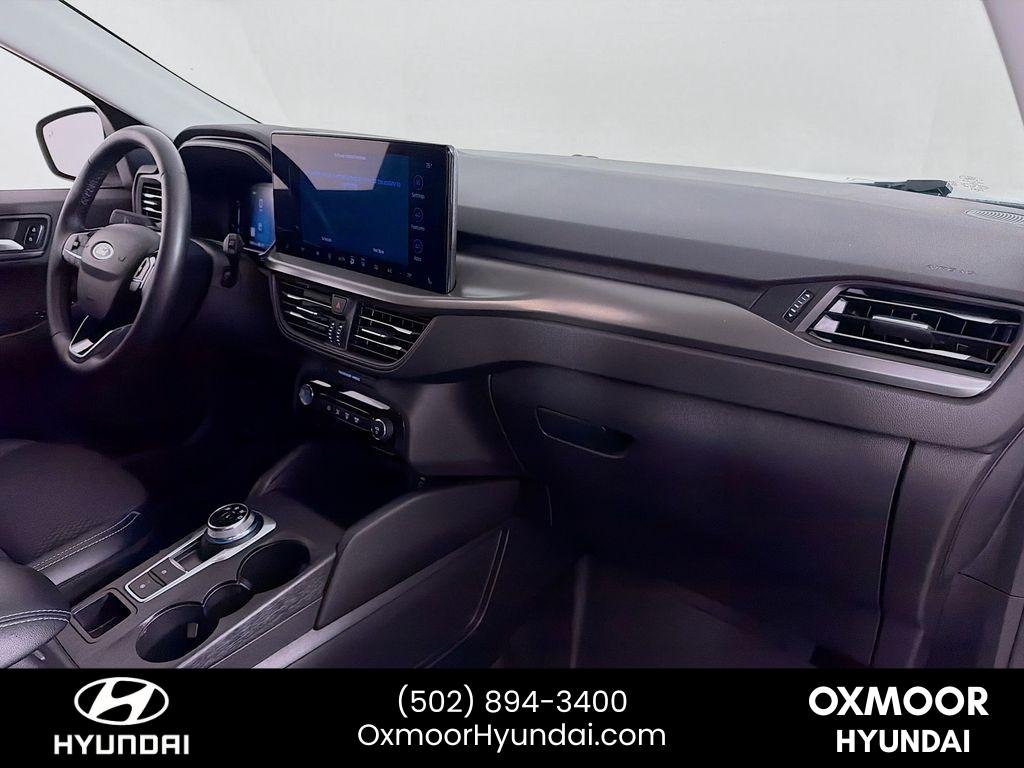 Used 2024 Star White Metallic Tri-Coat Ford PHEV image 29