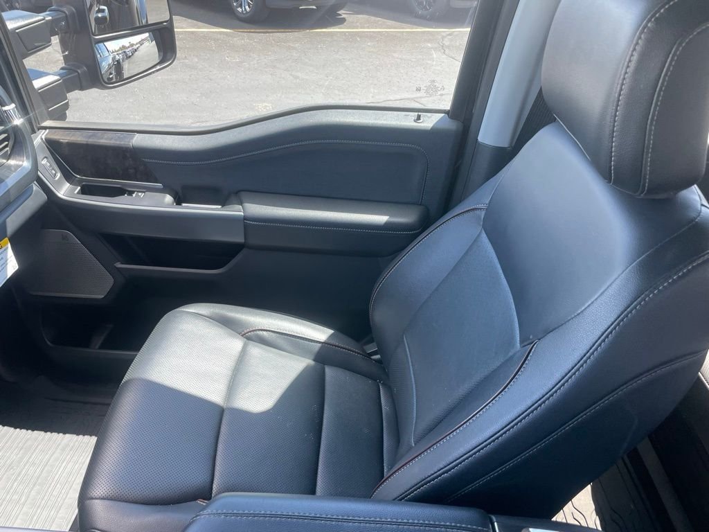 Used 2023 Black Ford Lariat image 22