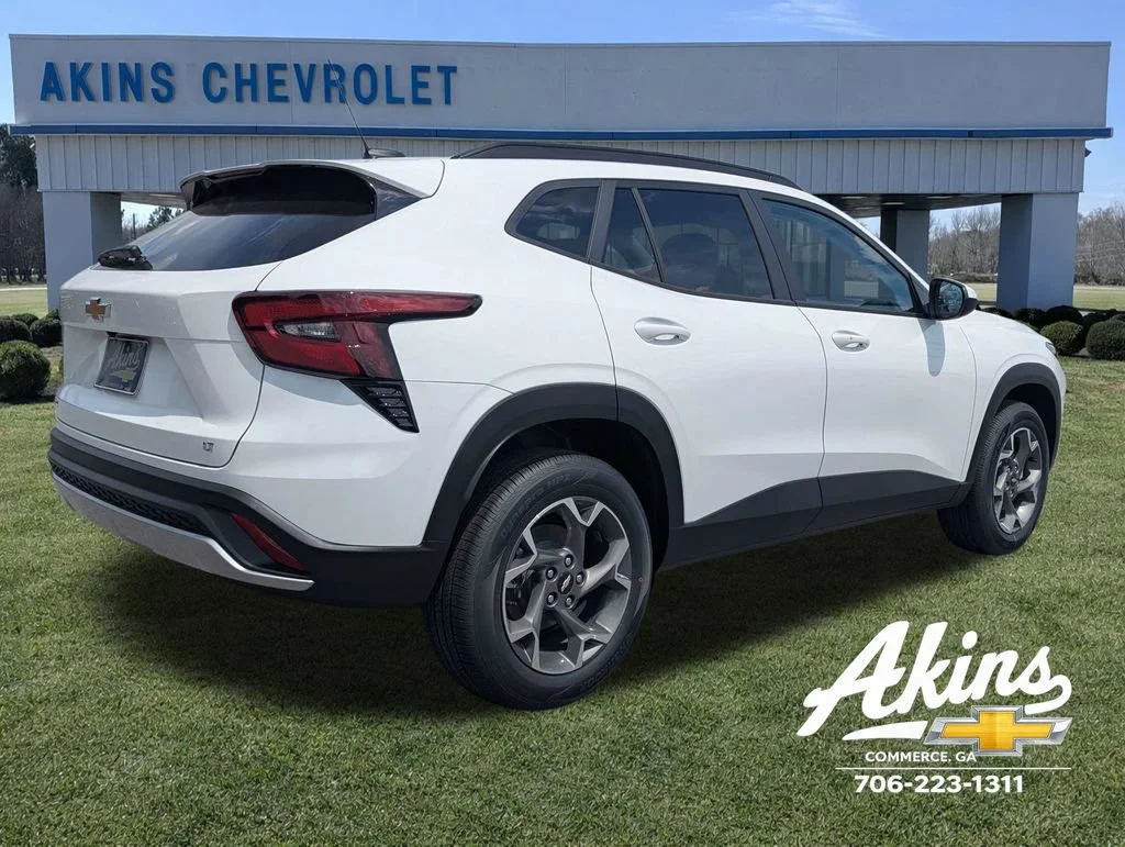 New 2026 Summit White Chevrolet LT image 4