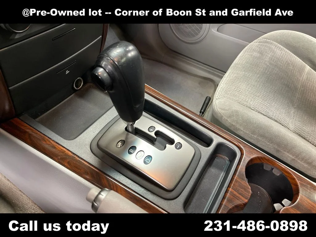 Used 2006  Kia LX image 24