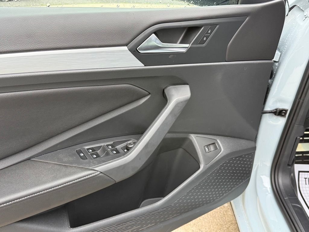 New 2026 Gray Volkswagen 1.5T Sport image 24