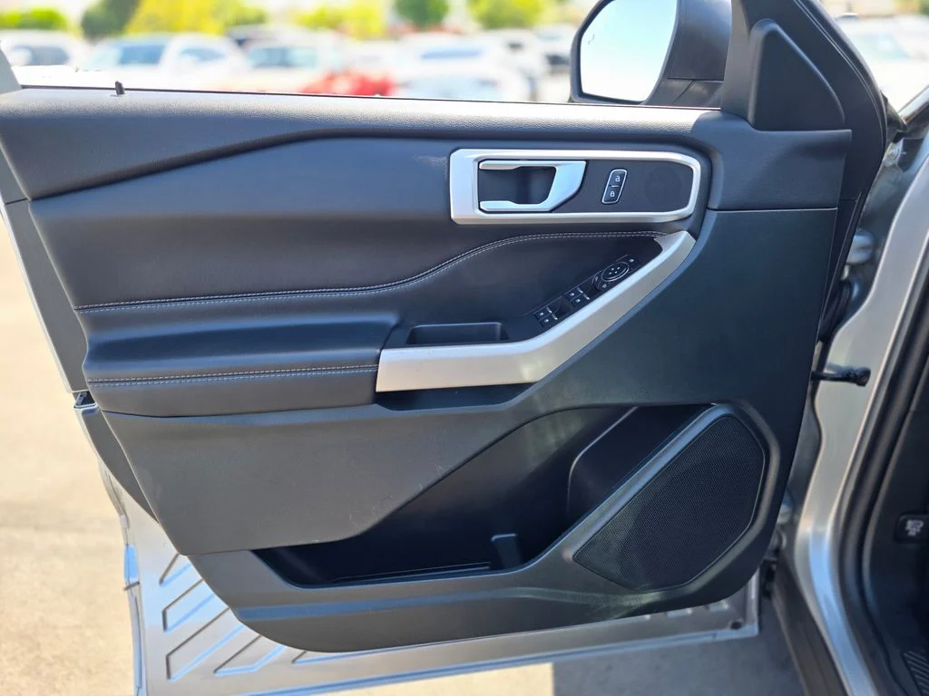 2024 Ford Explorer XLT - Photo 21