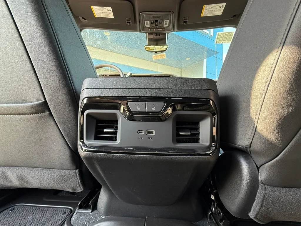 New 2026 Onyx Black GMC AT4 image 38